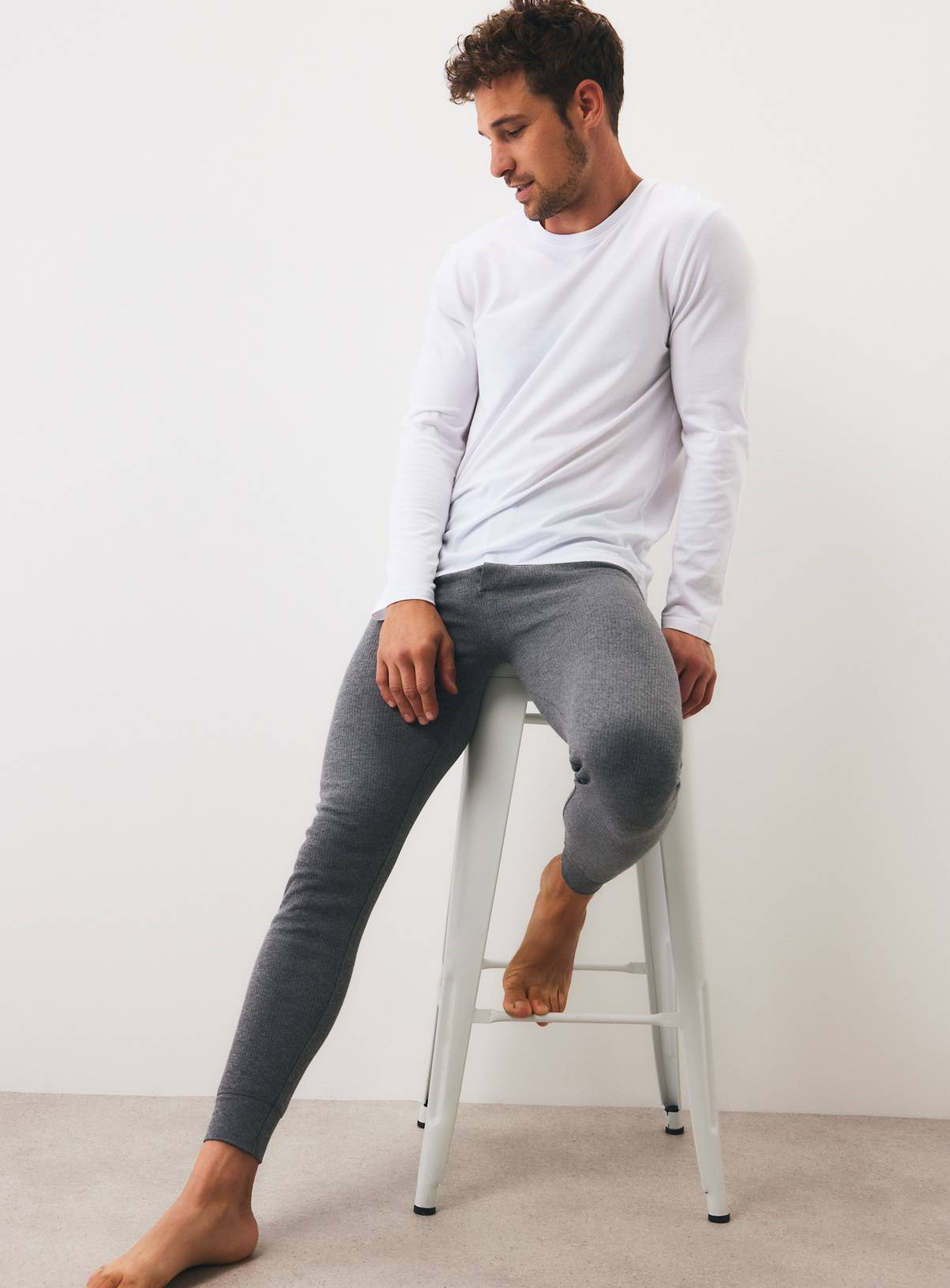 Maximum Warmth Thermal Long Johns 2 Pack M - Image 2